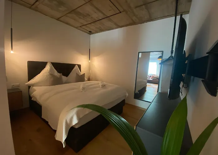 Jetahome